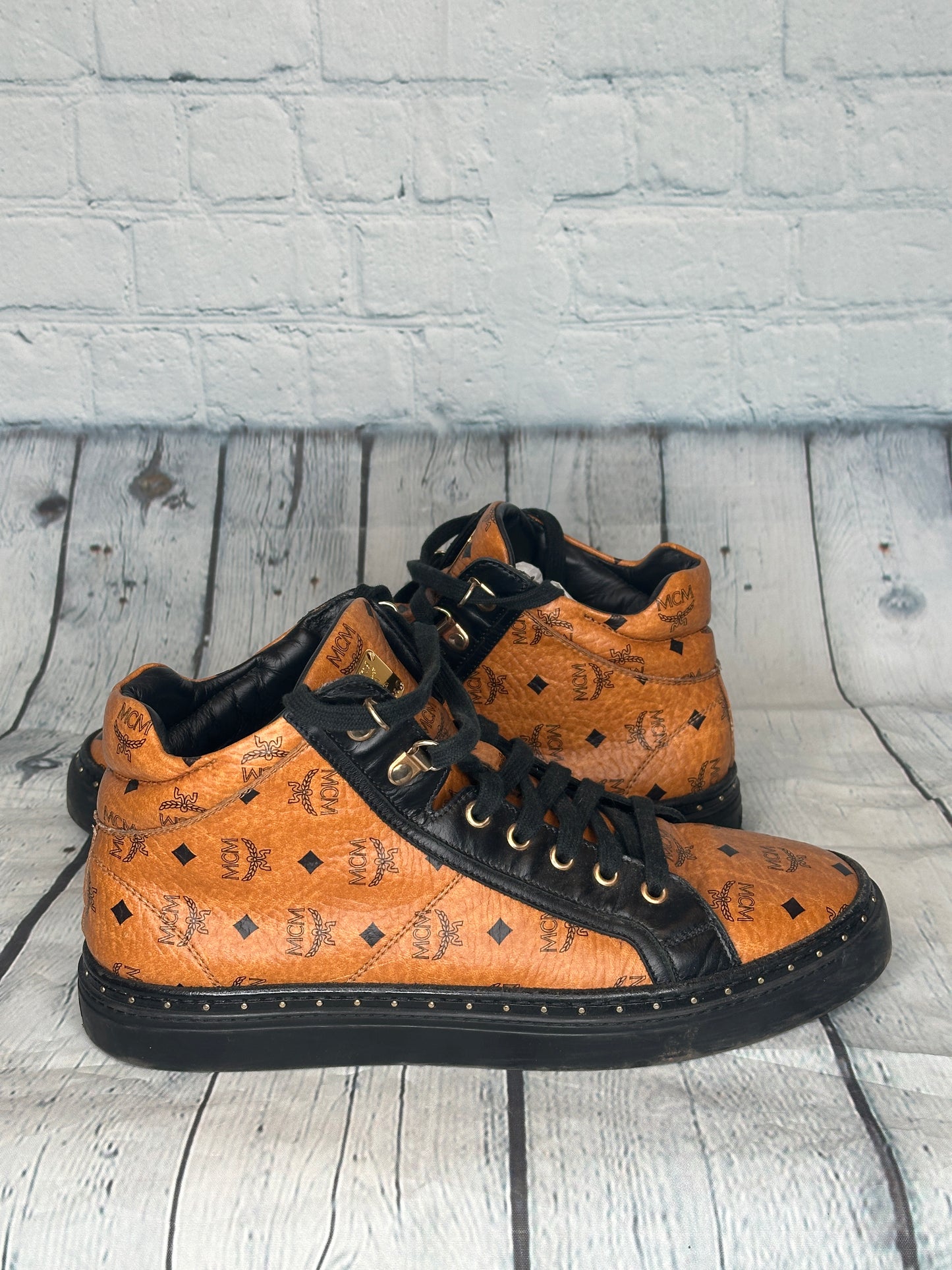 Pre-Owned MCM Visteos High Top Sneakers Unisex
